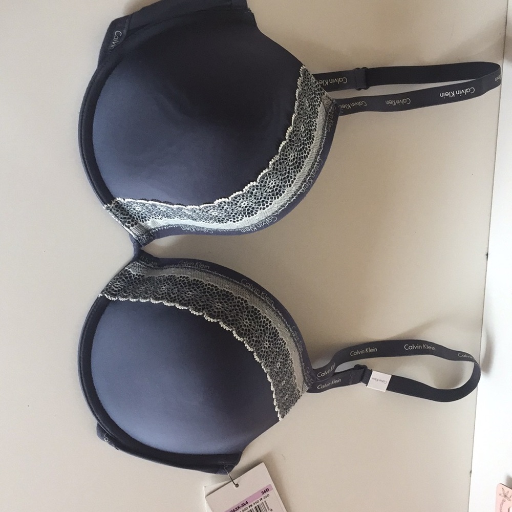 CK bra